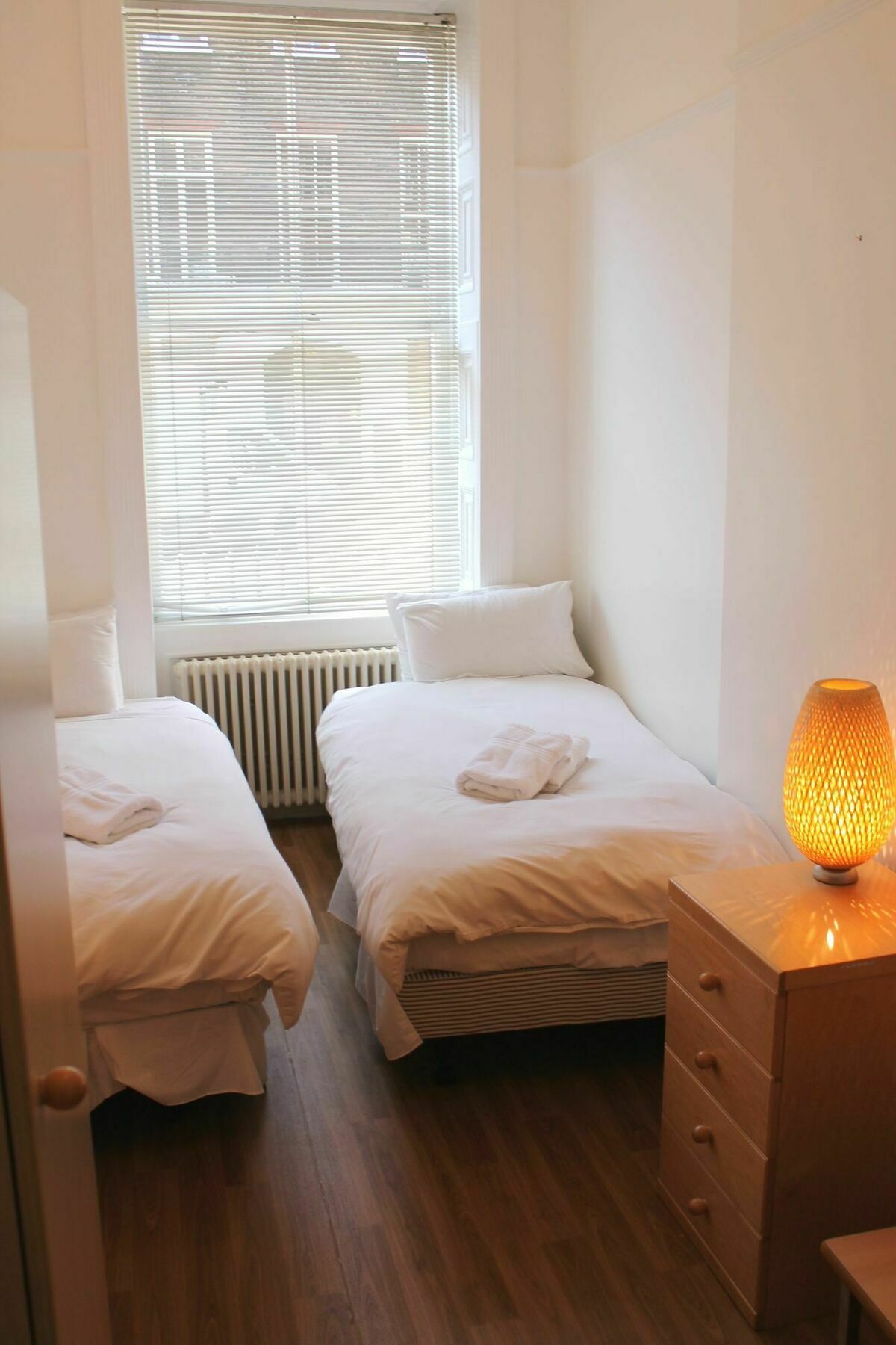 Acorn - Bedford Place Apartments Лондон Экстерьер фото