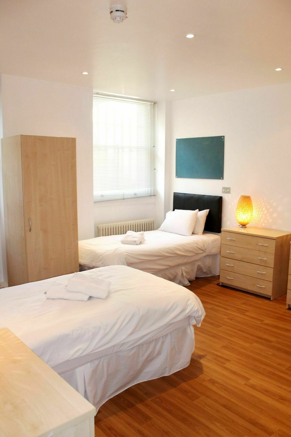Acorn - Bedford Place Apartments Лондон Экстерьер фото