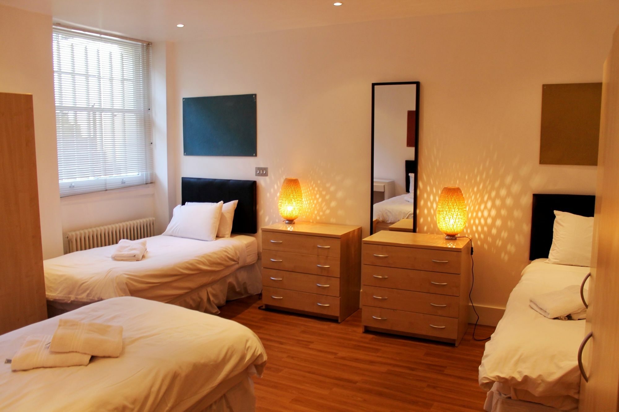 Acorn - Bedford Place Apartments Лондон Экстерьер фото